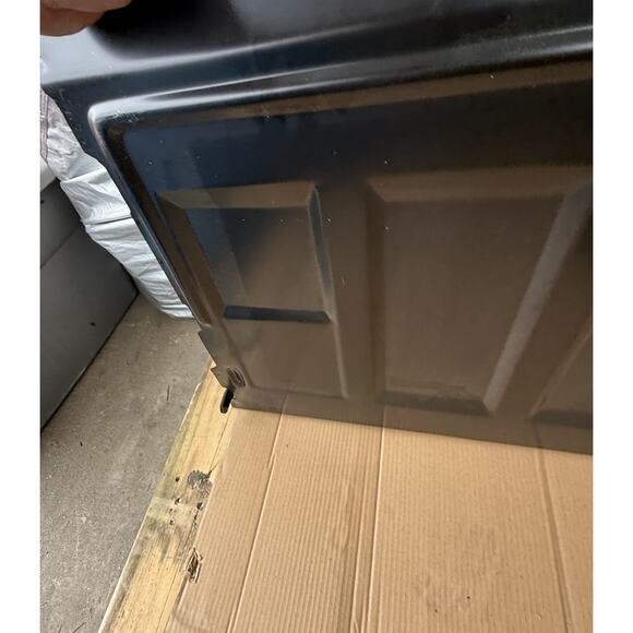 United Pacific 1967-1972 GMC Fleetside Truck Tailgate With GMC Script 110847 - Picture 12 of 15